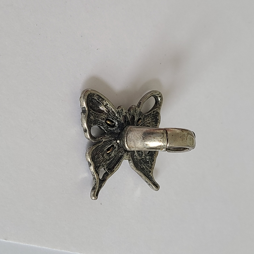 Vintage Dark Silver Tone Pewter Boho Chunky Openwork Rhinestone Butterfly Ring - Picture 7 of 15